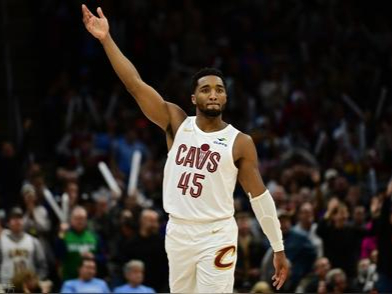 包含转会期NBA季后赛焦点战；密尔沃基雄鹿完成体检；态度坚定；纪律约束更严格的词条jiuyou官网入口